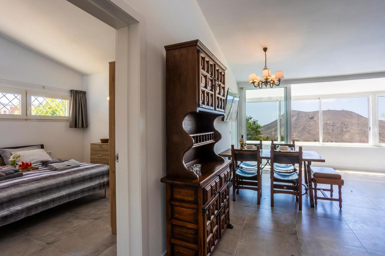 Villa Azure Horizon And Breeze - Panoramic Ocean View And Heated Pool Chayofa 外观 照片