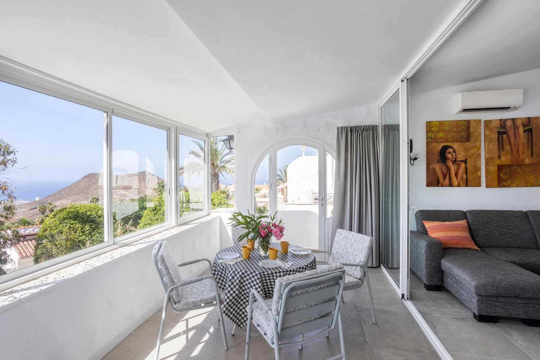 Villa Azure Horizon And Breeze - Panoramic Ocean View And Heated Pool Chayofa 外观 照片